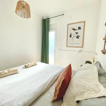 Casa Cacaus, Aljezur بيت ضيافة Vales (Faro)