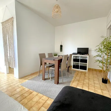 بيت ضيافة Casa Cacaus, Aljezur Vales (Faro)